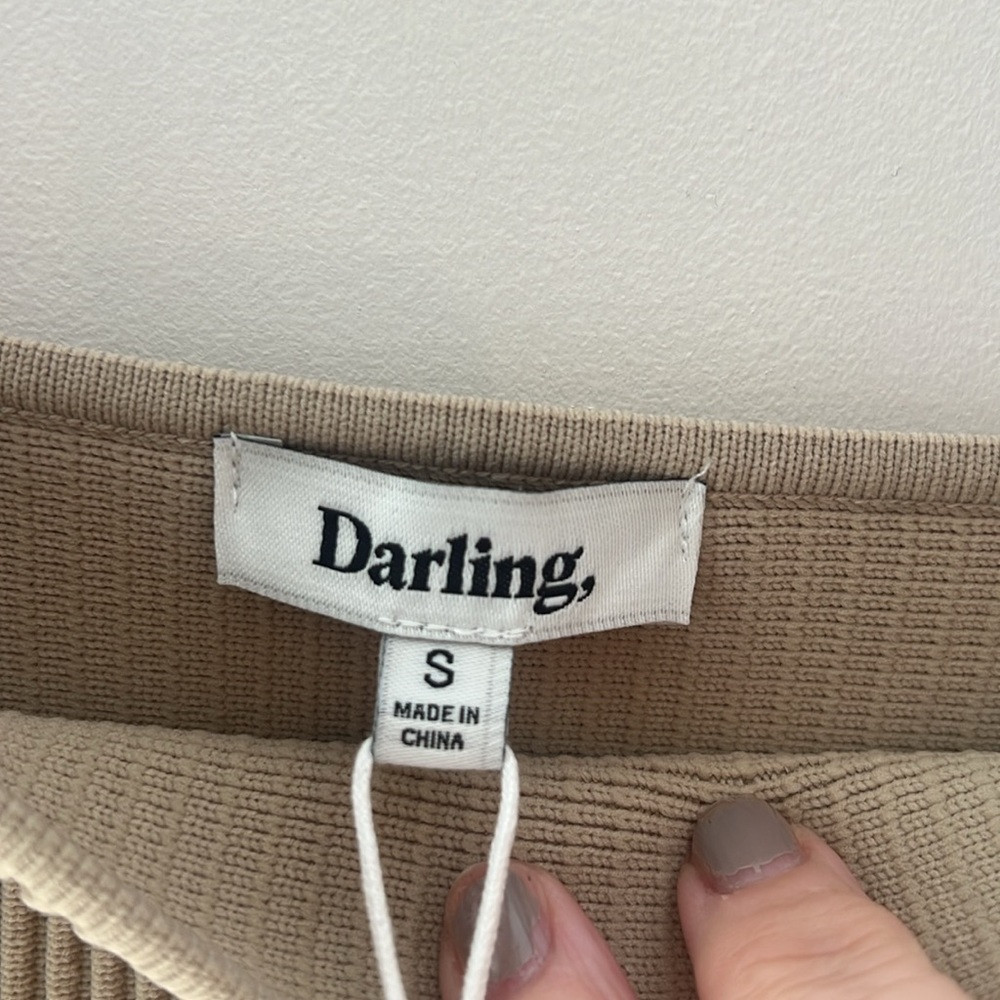 Darling Beige Ribbed Tank Top - Picture 6 of 9